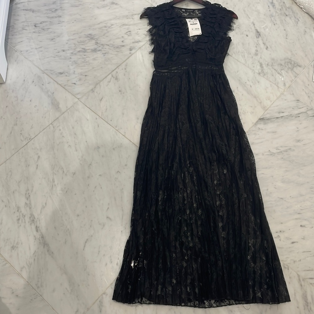 BNWT Zara black lace long dress